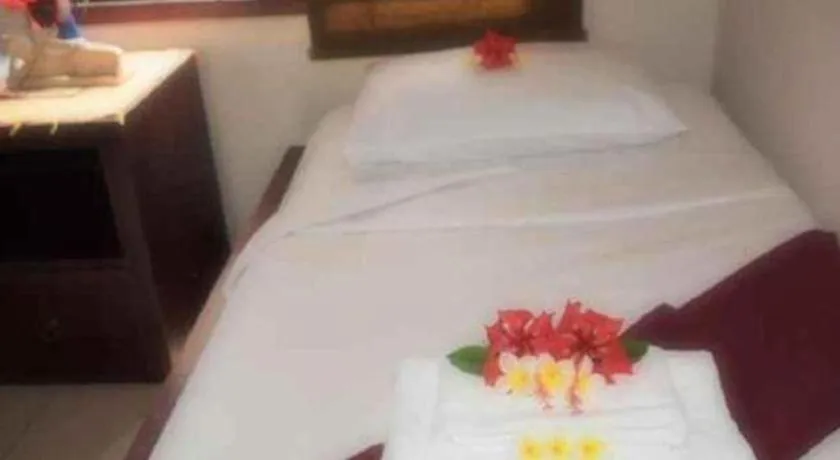 Bed in Al-Isha Dharamshala