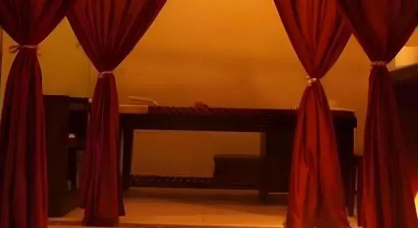 Bed in Al-Isha Dharamshala Bed in Al-Isha Dharamshala