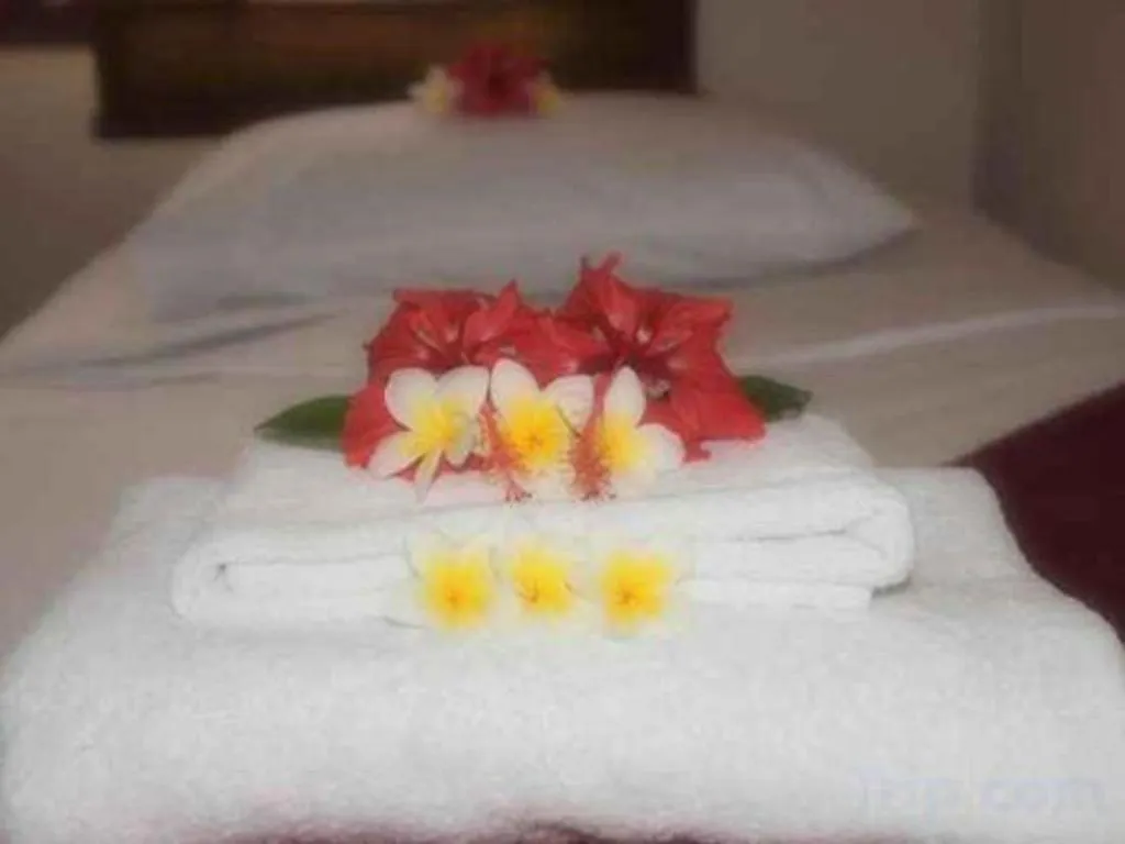 Bed in Al-Isha Dharamshala