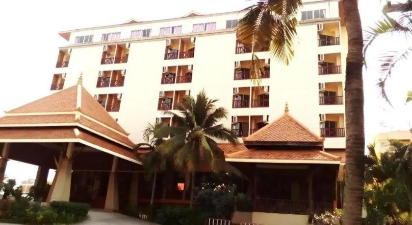 Phuphaya Resort Pattaya