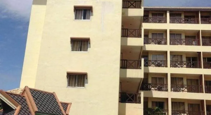 Phuphaya Resort Pattaya