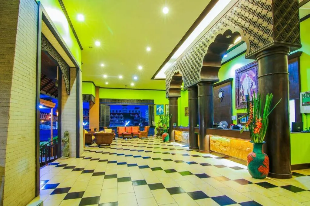 Phuphaya Resort Pattaya