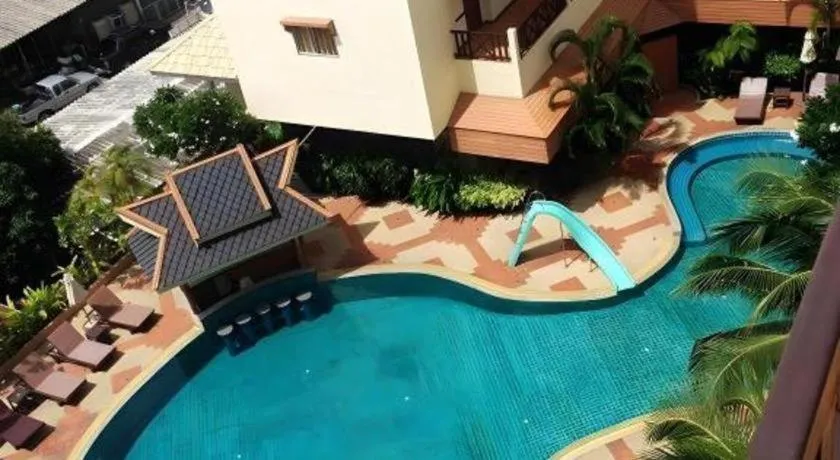 Phuphaya Resort Pattaya