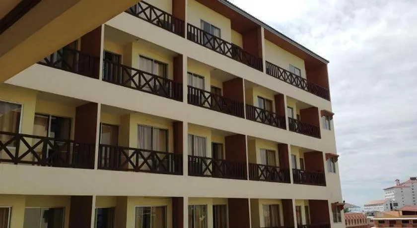 Phuphaya Resort Pattaya