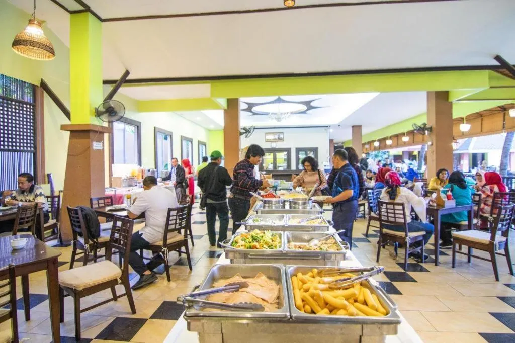 Phuphaya Resort Pattaya