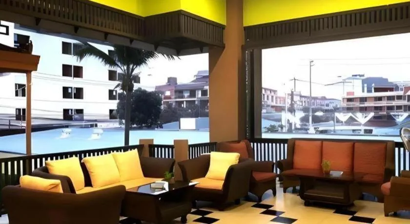 Phuphaya Resort Pattaya