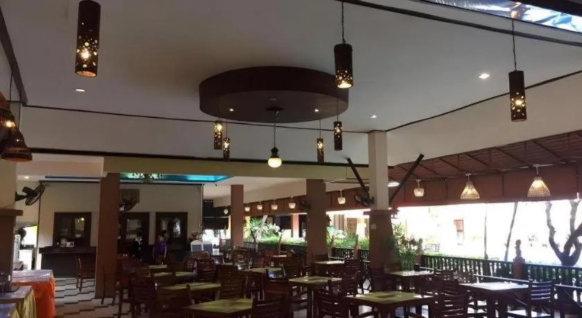 Phuphaya Resort Pattaya