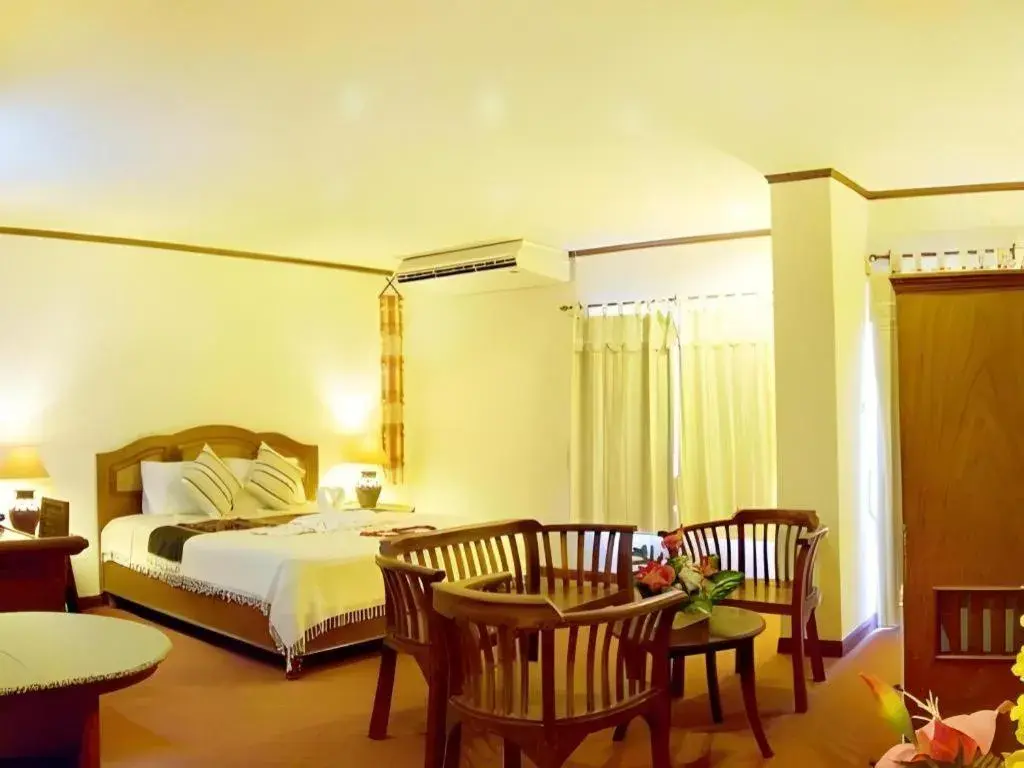 Bed in Phuphaya Resort Pattaya Bed in Phuphaya Resort Pattaya