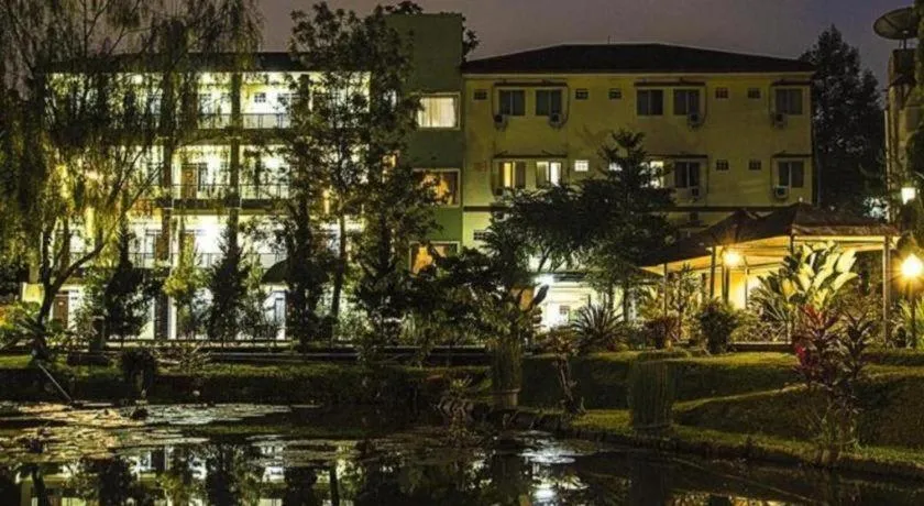 Lotus Bandung Hotel, Cafe, and Meeting Place