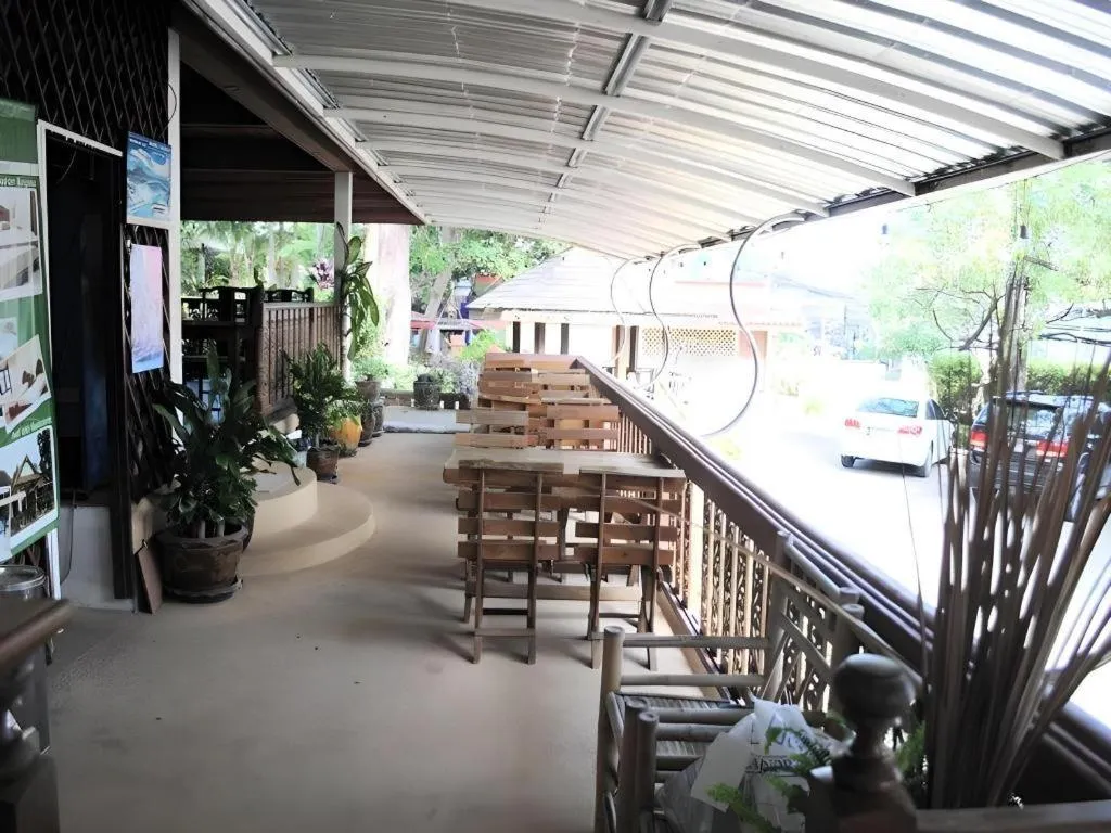 Baan Suan Sook Resort