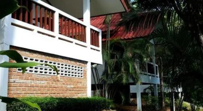 Baan Suan Sook Resort