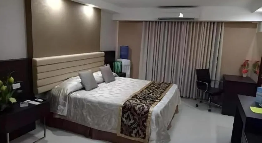 Bed in Score Birds Hotel