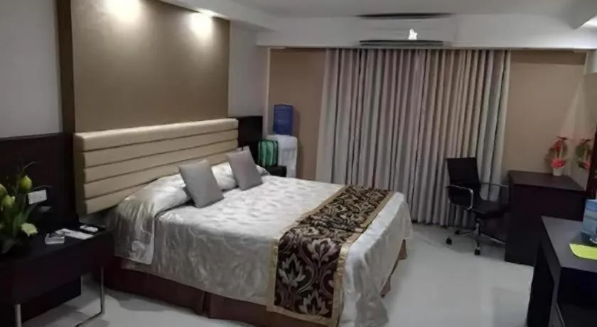 Bed in Score Birds Hotel