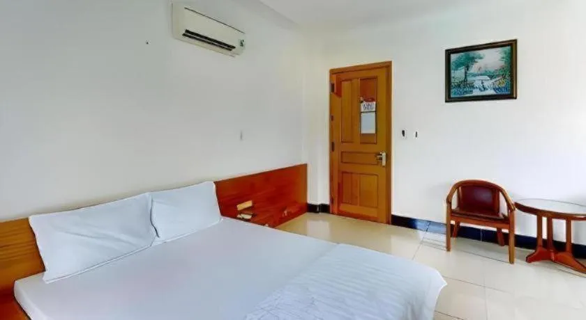 Bed in Seaview Long Hai Hotel