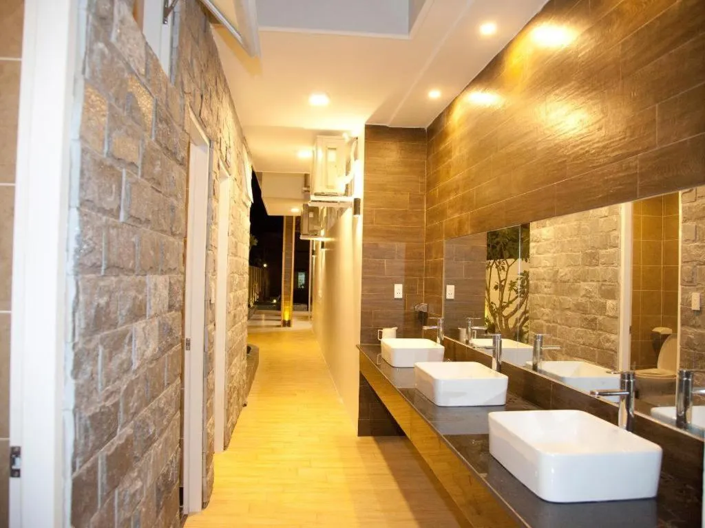 Seaview Long Hai Hotel