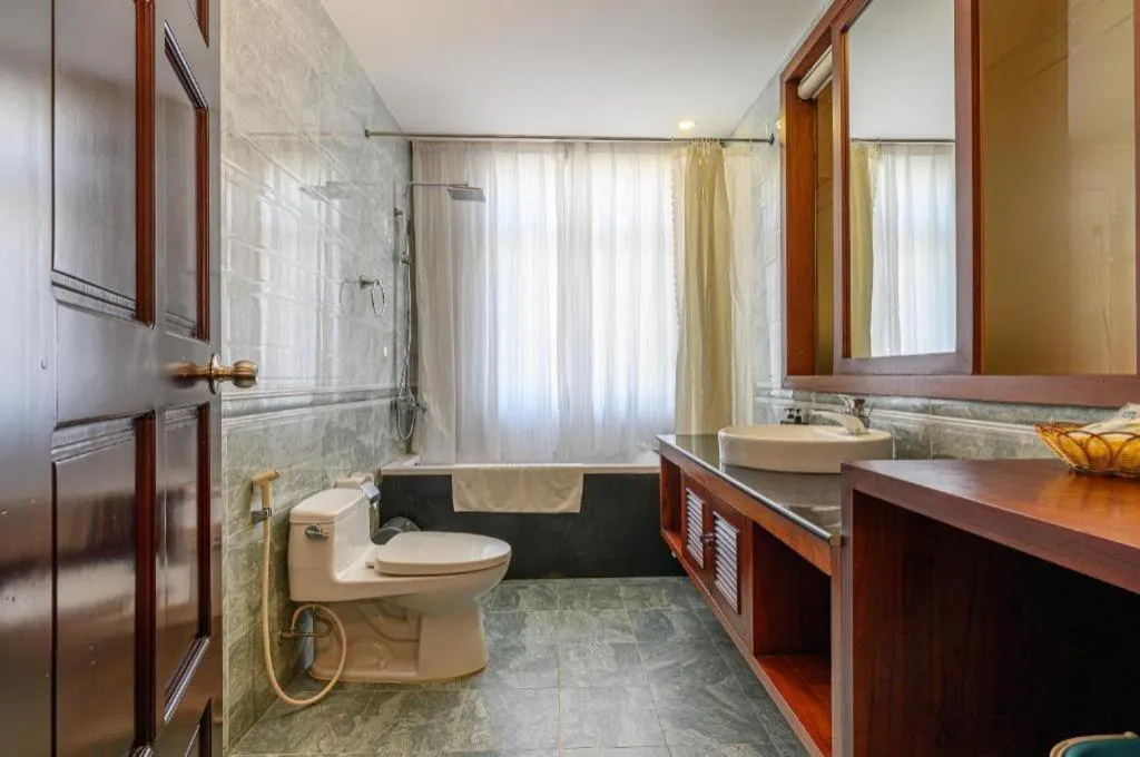 Ocean View Danang Hotel