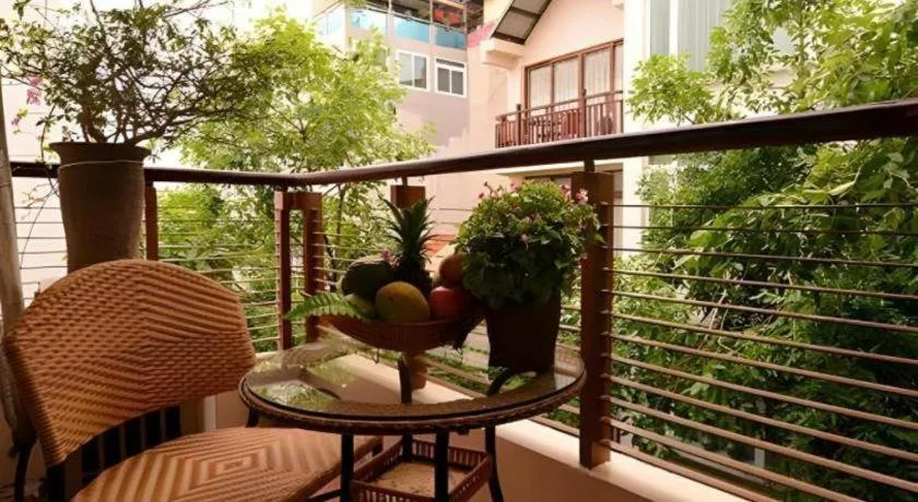 Artisan Boutique Hotel