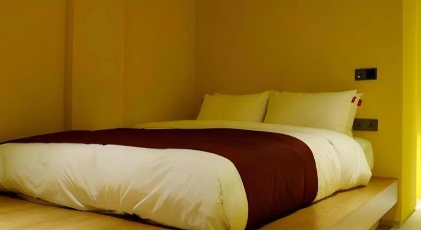 Bed in Bobo Hotel Hongdae