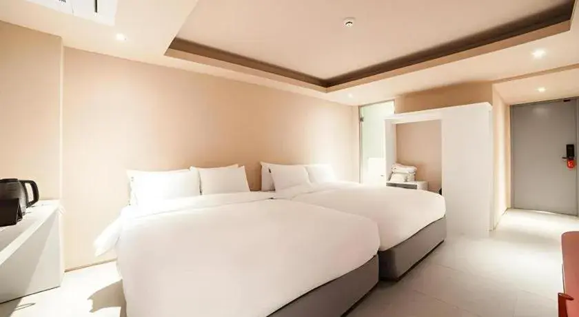 Bed in Bobo Hotel Hongdae Bed in Bobo Hotel Hongdae