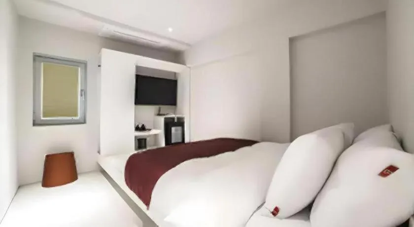 Bed in Bobo Hotel Hongdae