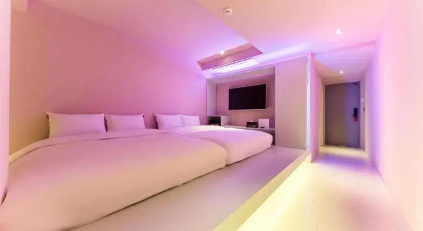 Bed in Bobo Hotel Hongdae Bed in Bobo Hotel Hongdae