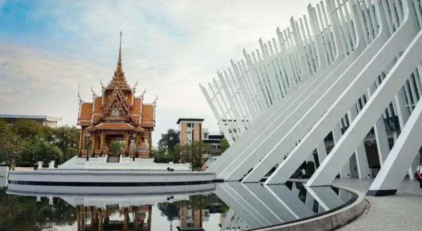 Friends House Resort Friends House Resort