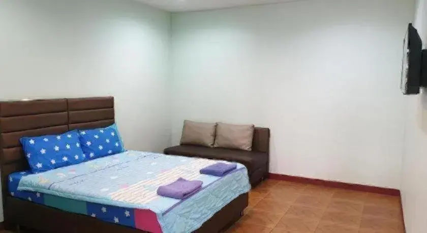 Bed in Friends House Resort Bed in Friends House Resort