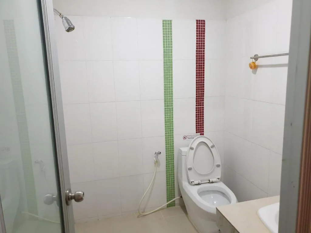 Friends House Resort