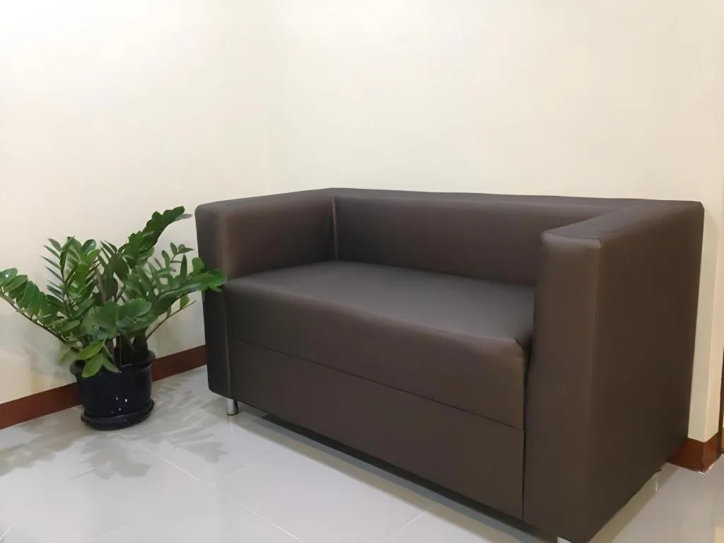 Friends House Resort