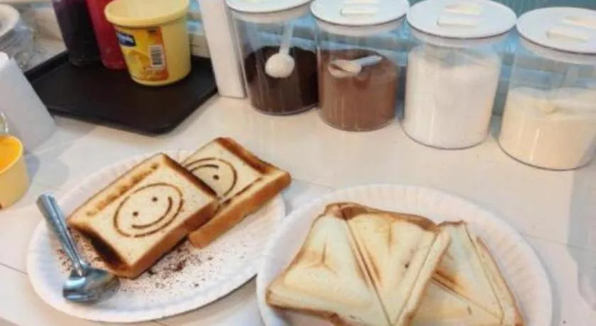 Friends House Resort