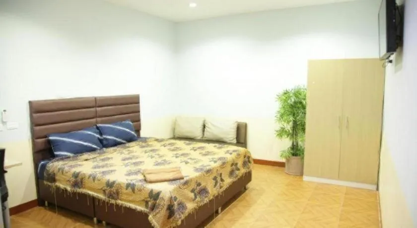 Bed in Friends House Resort