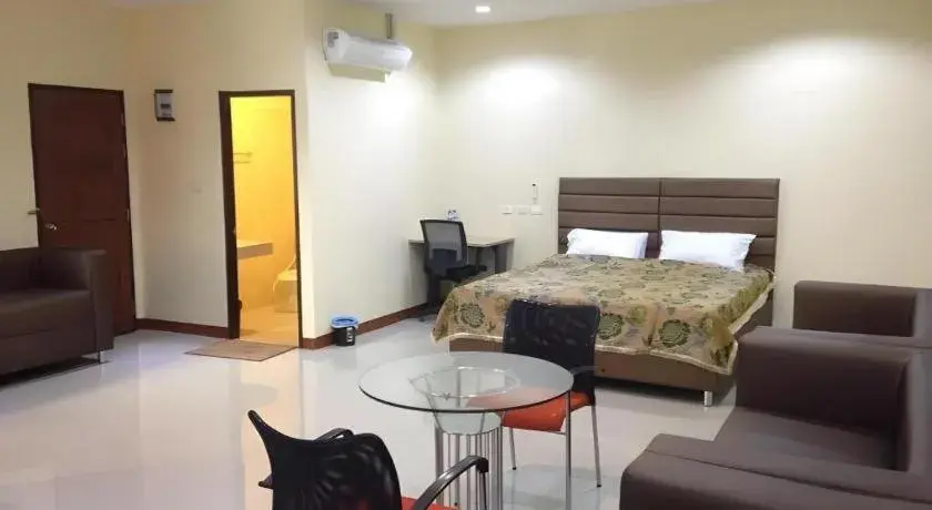 Bed in Friends House Resort Bed in Friends House Resort