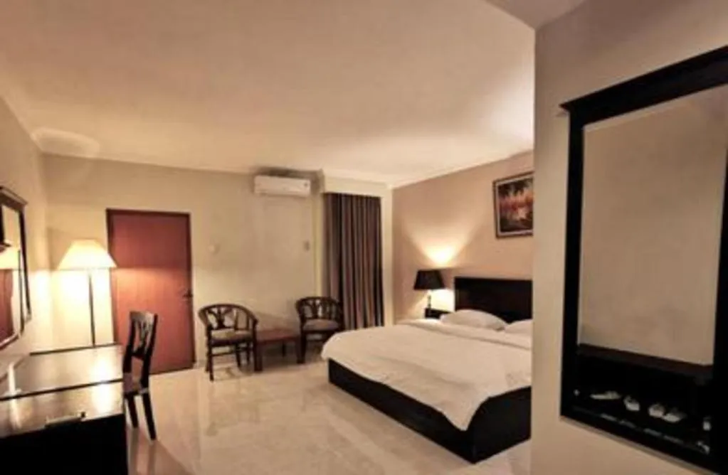 Bed in Plaza Hotel Tegal