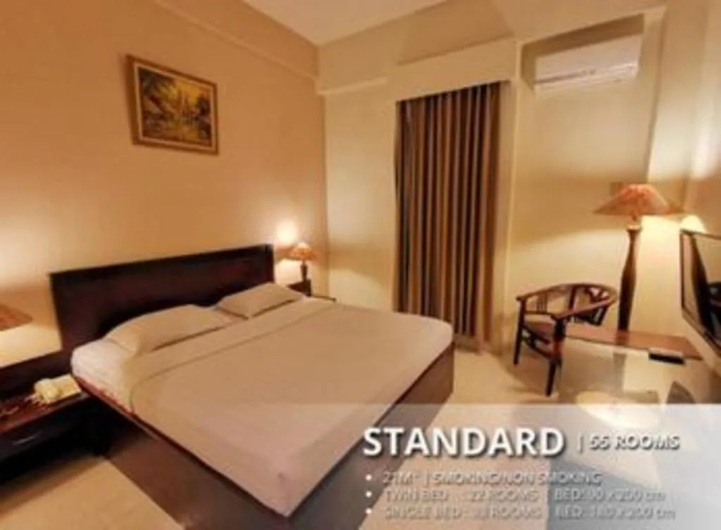 Bed in Plaza Hotel Tegal