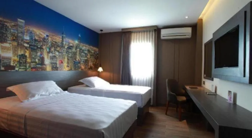 Bed in Plaza Hotel Tegal