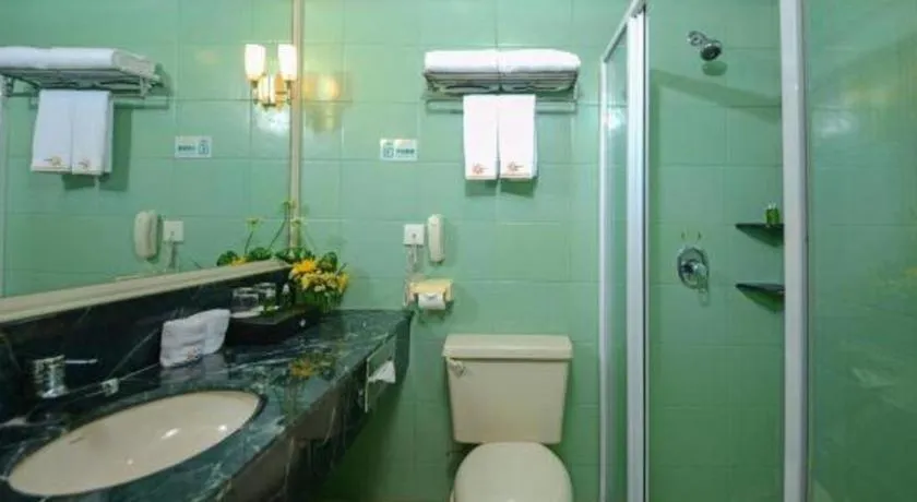 Golden Sea View Hotel Haikou