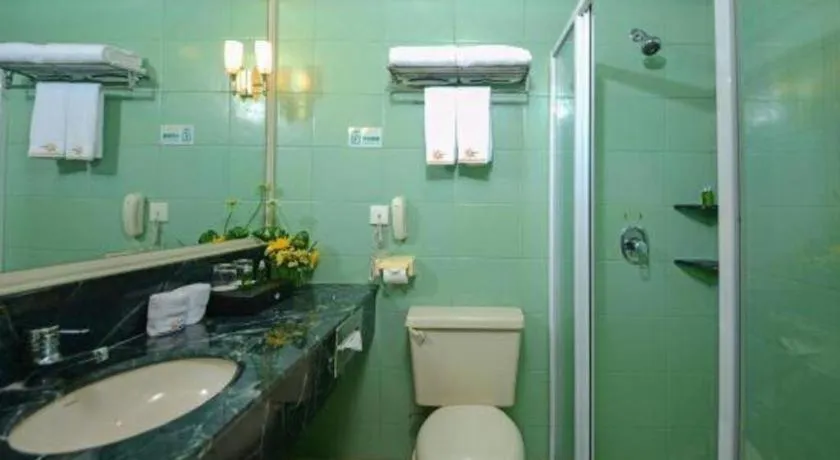 Golden Sea View Hotel Haikou