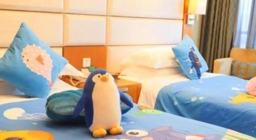 Bed in Golden Sea View Hotel Haikou