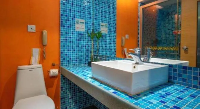 Golden Sea View Hotel Haikou