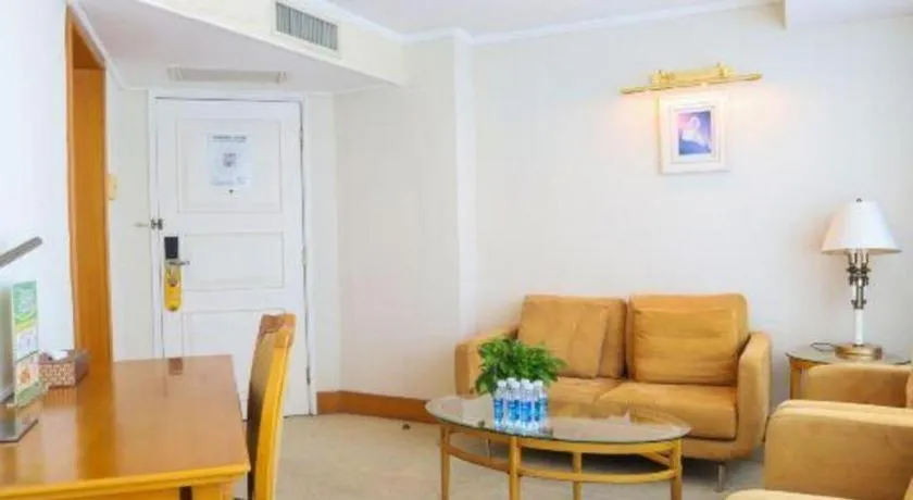 Golden Sea View Hotel Haikou