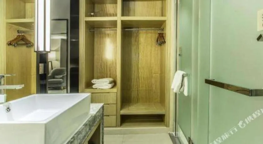 Echarm Hotel Beihai Railway Station