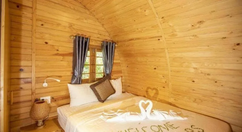 Bed in Doan Gia Resort