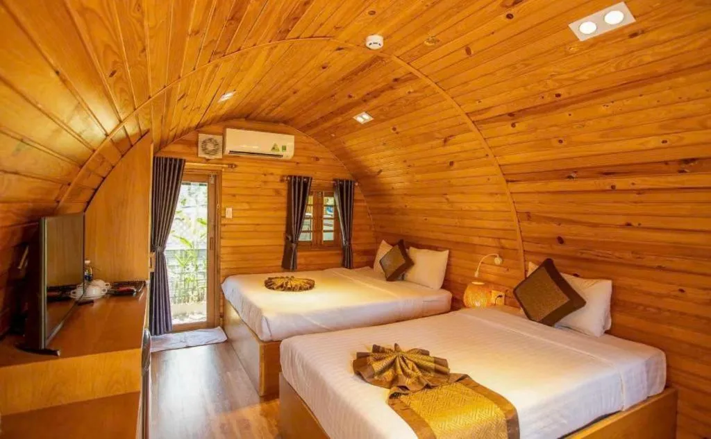 Bed in Doan Gia Resort