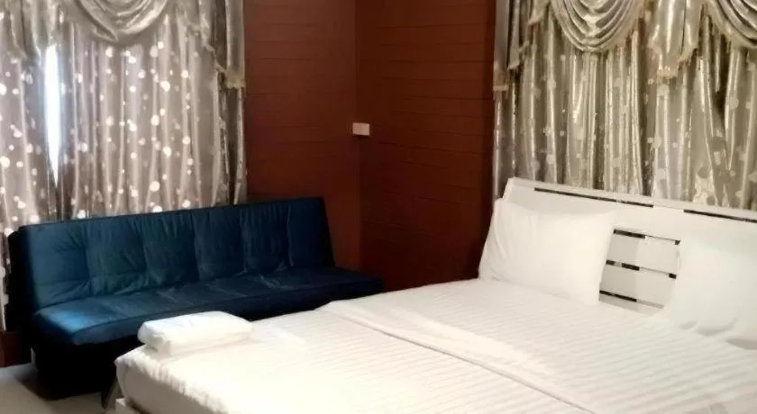 Bed in Lomdao Resort