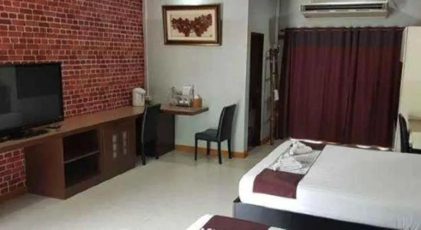 Bed in 111 Resort and Spa