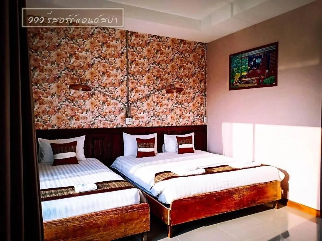 Bed in 111 Resort and Spa