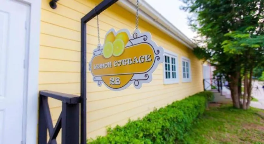 Varee Valley Resort and Restaurant