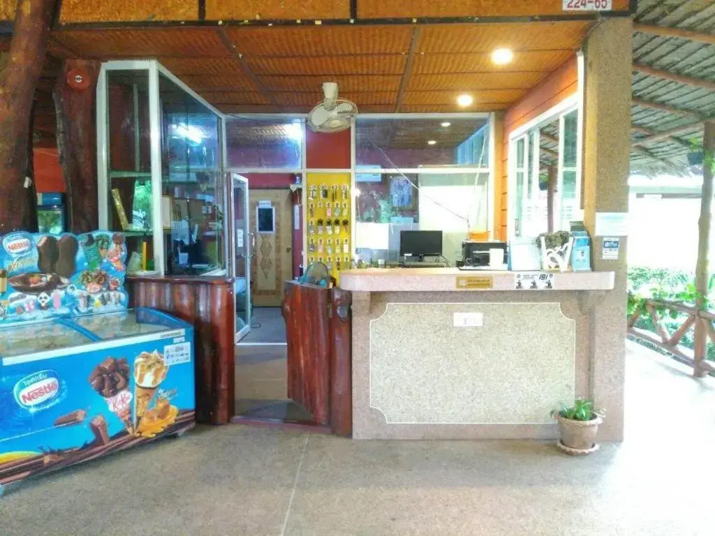 Varee Valley Resort and Restaurant Varee Valley Resort and Restaurant