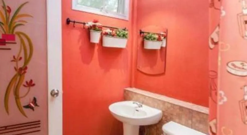 Varee Valley Resort and Restaurant