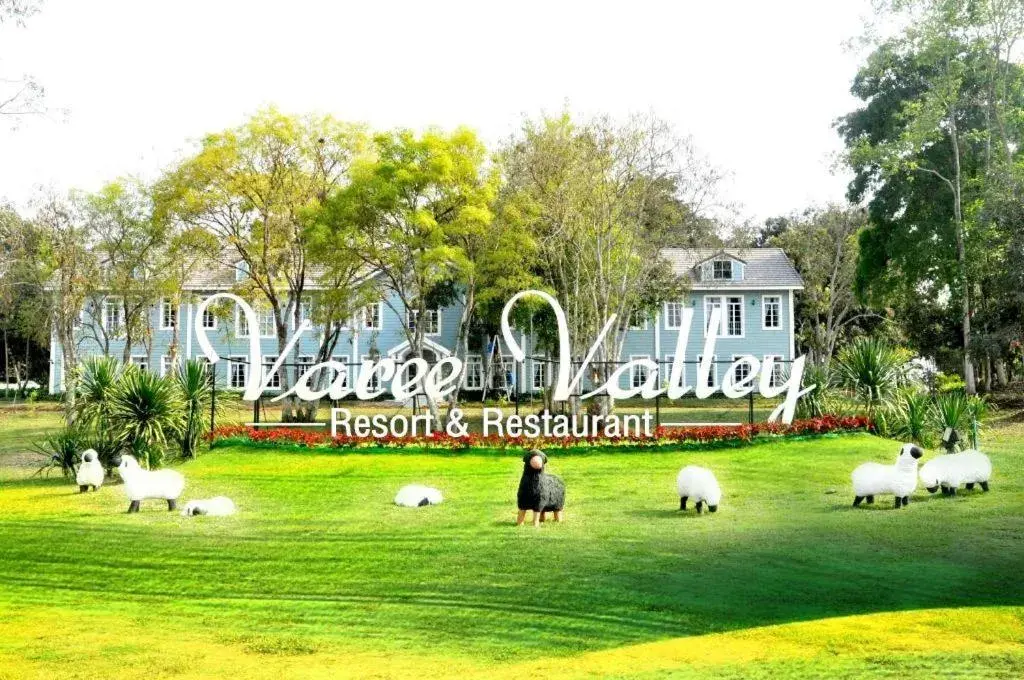 Varee Valley Resort and Restaurant Varee Valley Resort and Restaurant